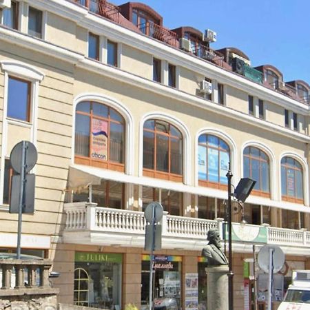 Victoria Hotel Rooms & Victoria Apartment Βελίκο Τίρνοβο Εξωτερικό φωτογραφία